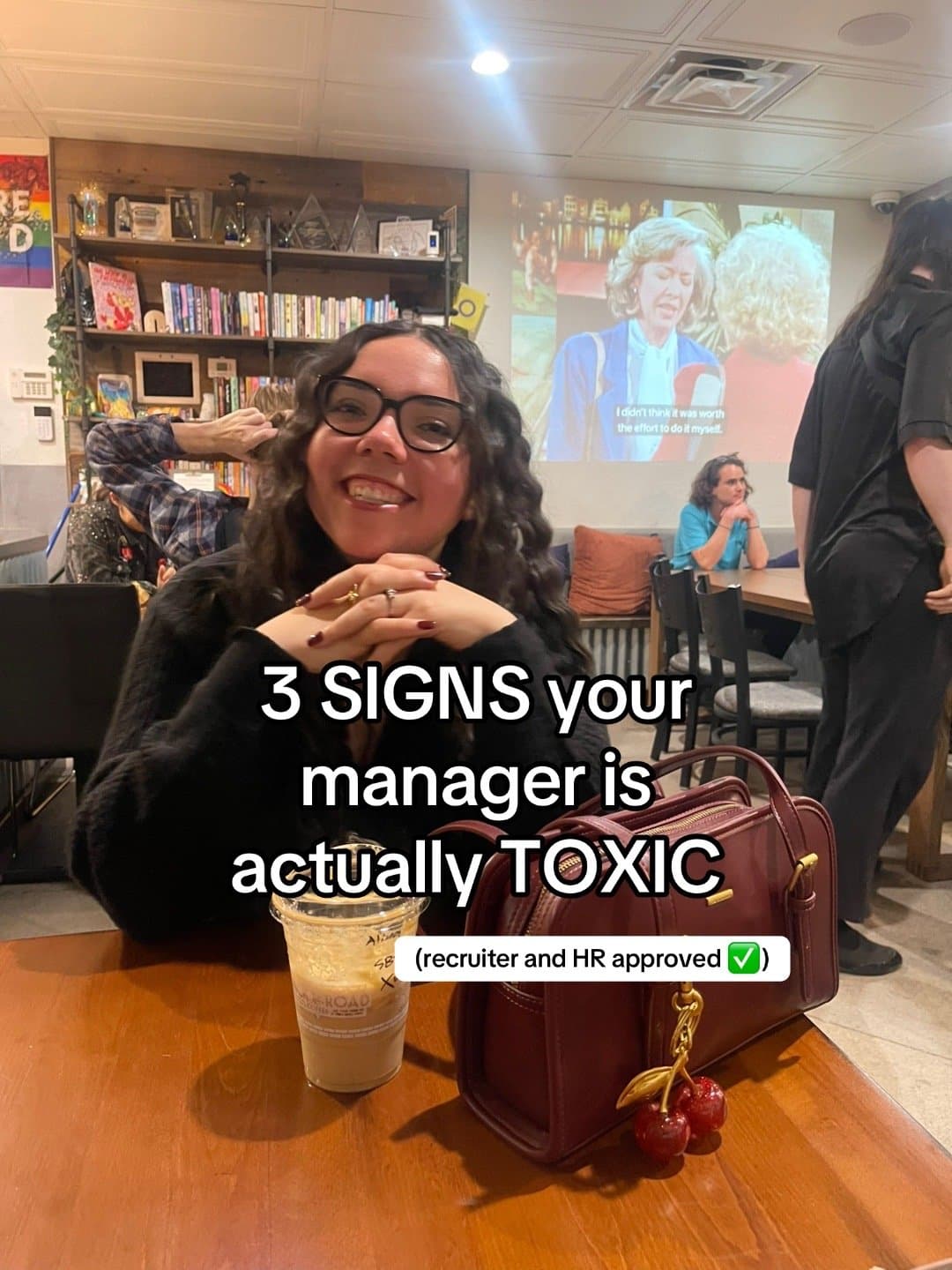 3 SIGNS your
manager is
actually TOXIC
(recruiter and HR approved✅)