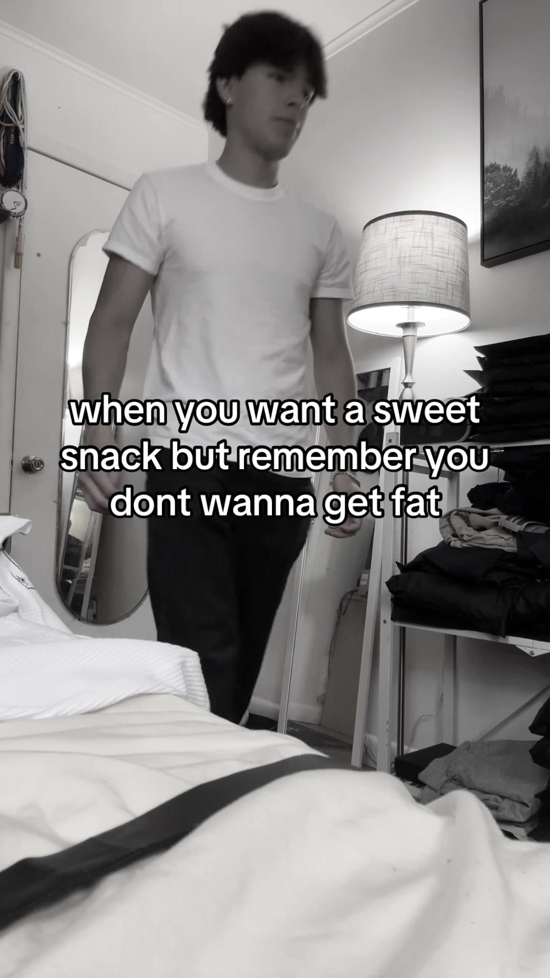 when you want a sweet
snack but remember you
dont wanna get fat

i tracked w cou…