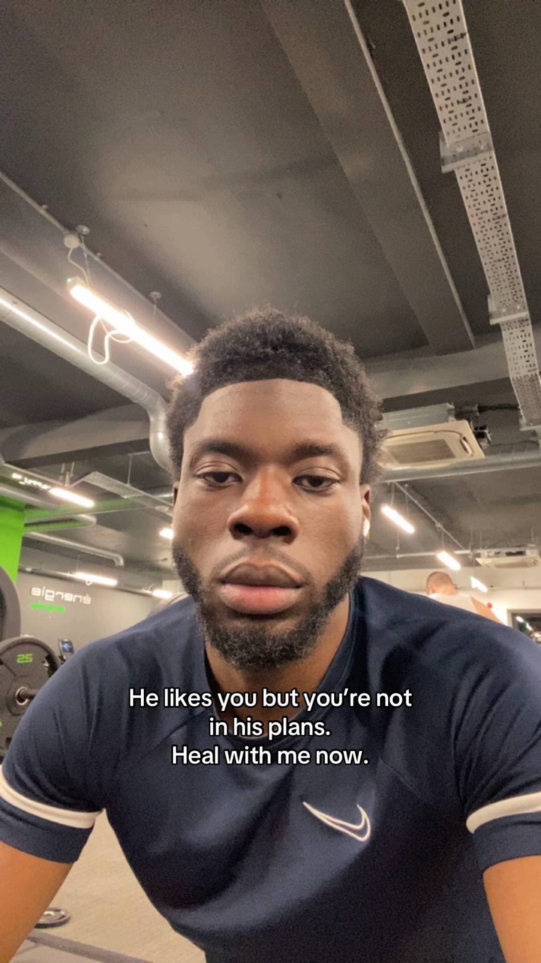 He likes you but you’re not
in his plans.
Heal with me now.