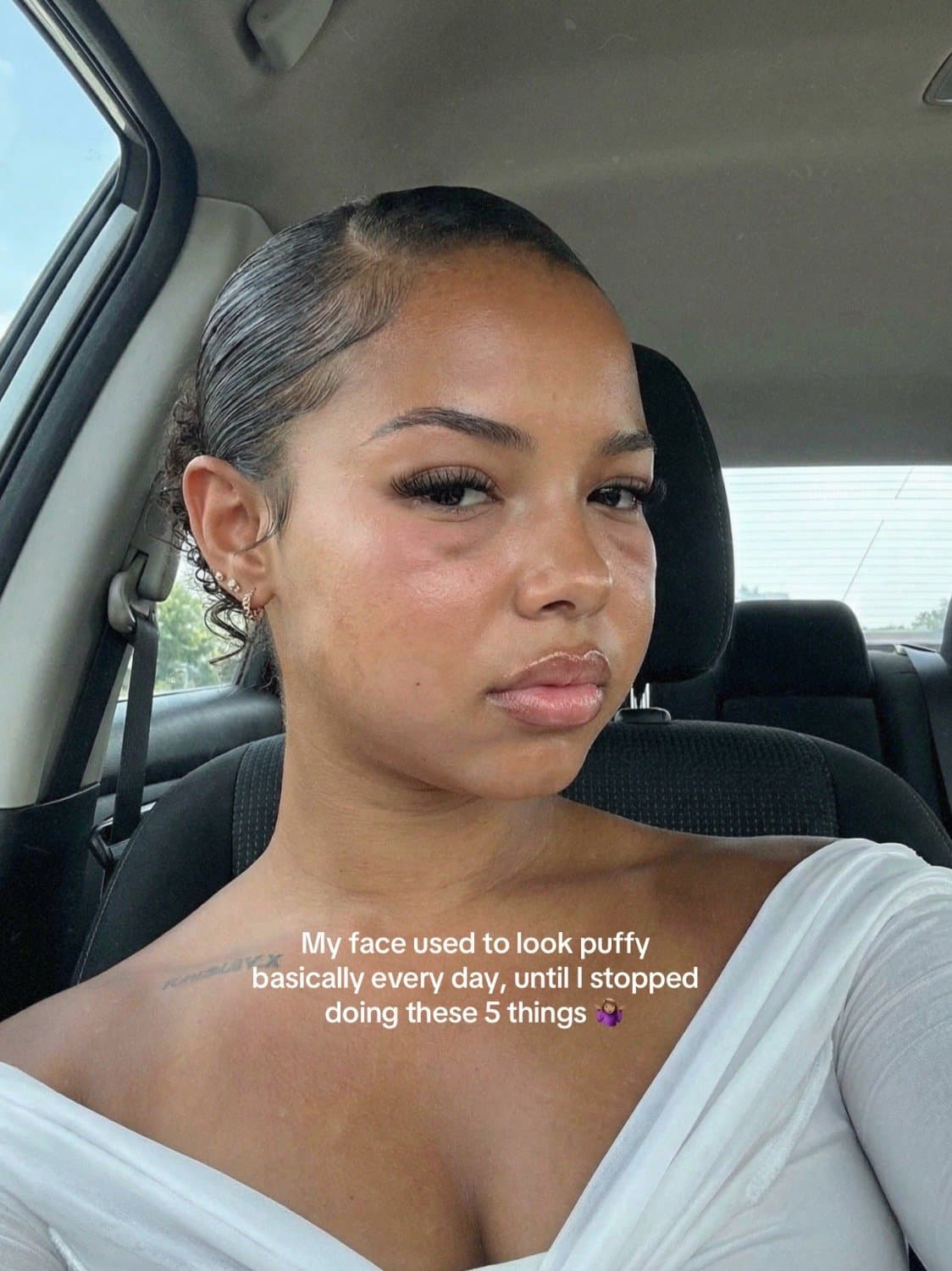 My face used to look puffy
basically every day, until I stopped
doing these 5 th…