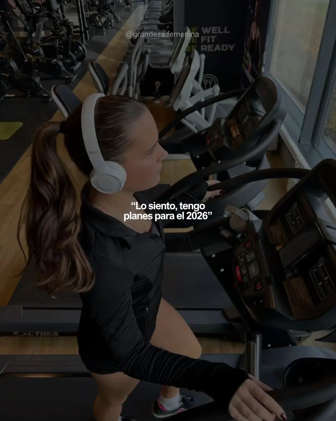 @grandeza.femenina

"Lo siento, tengo
planes para el 2026"