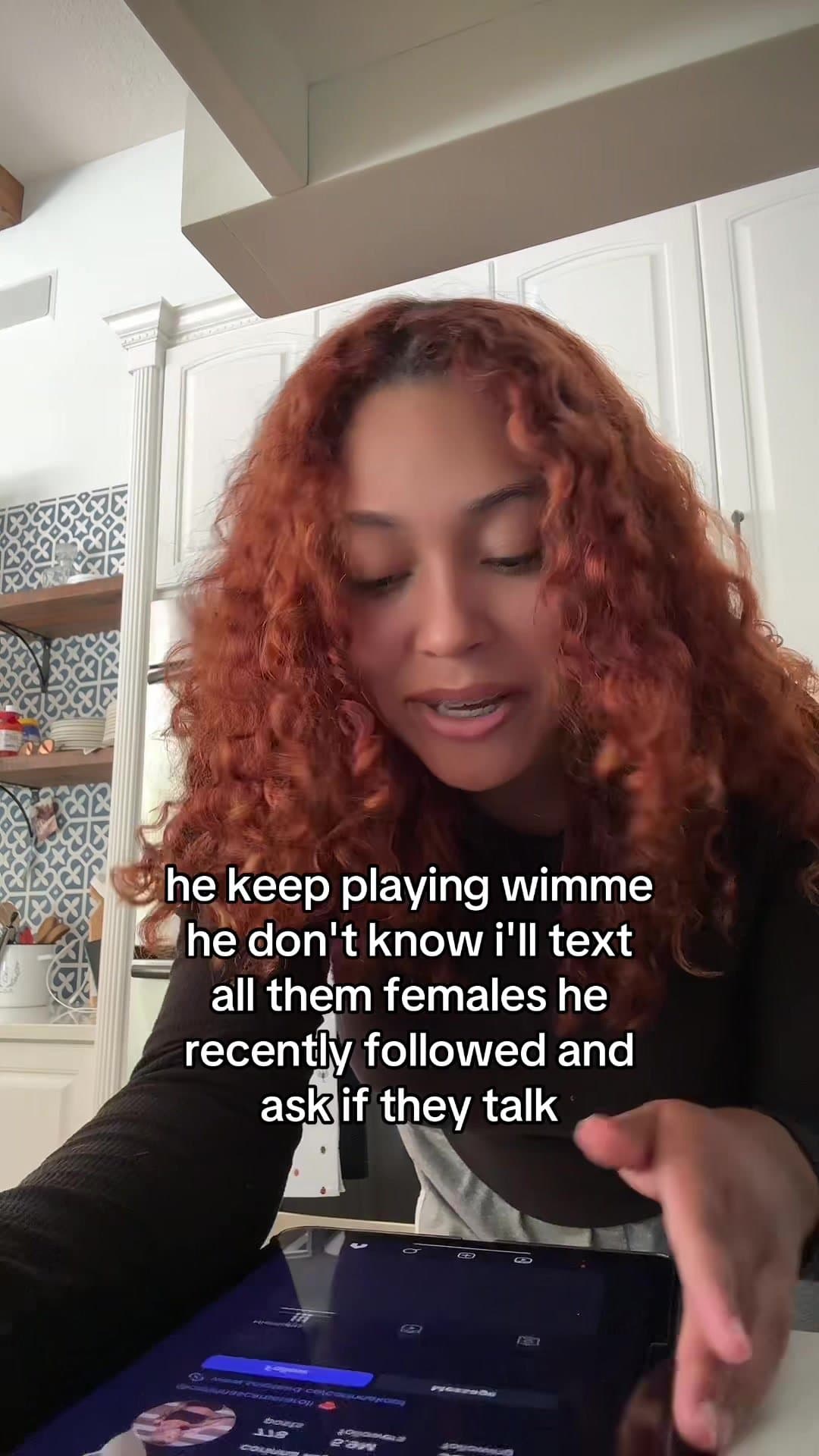 he keep playing wimme
he don't know i'll text
all them females he
recently follo…