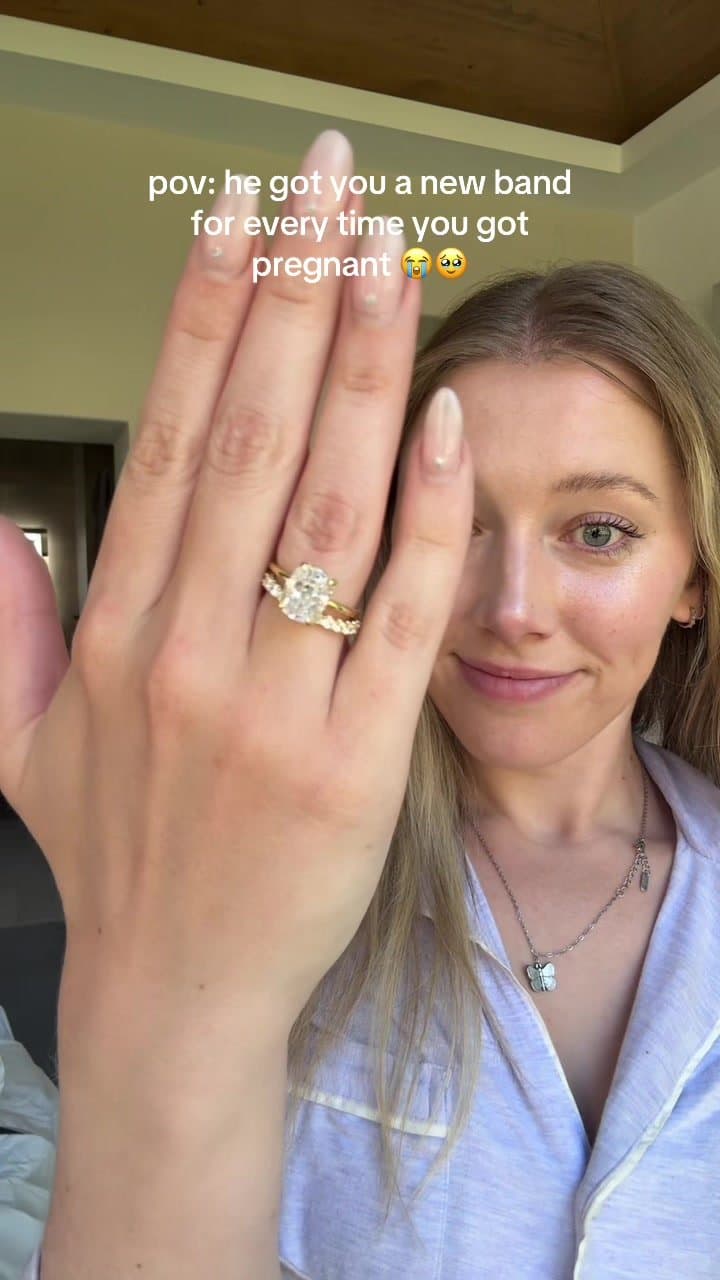 pov: he got you a new band 
for every time you got 
pregnant 😭🥹