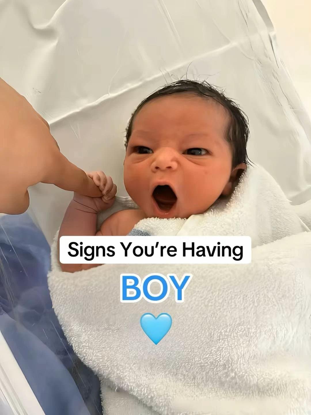 Signs You're Having
BOY
💙