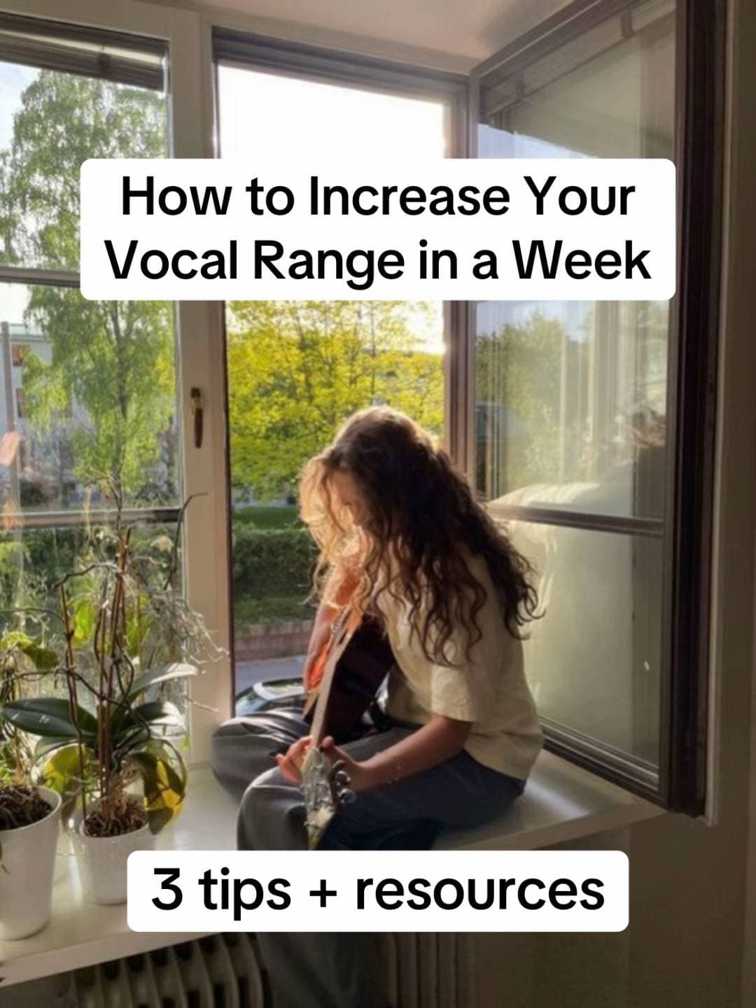 How to Increase Your
Vocal Range in a Week

3 tips + resources
