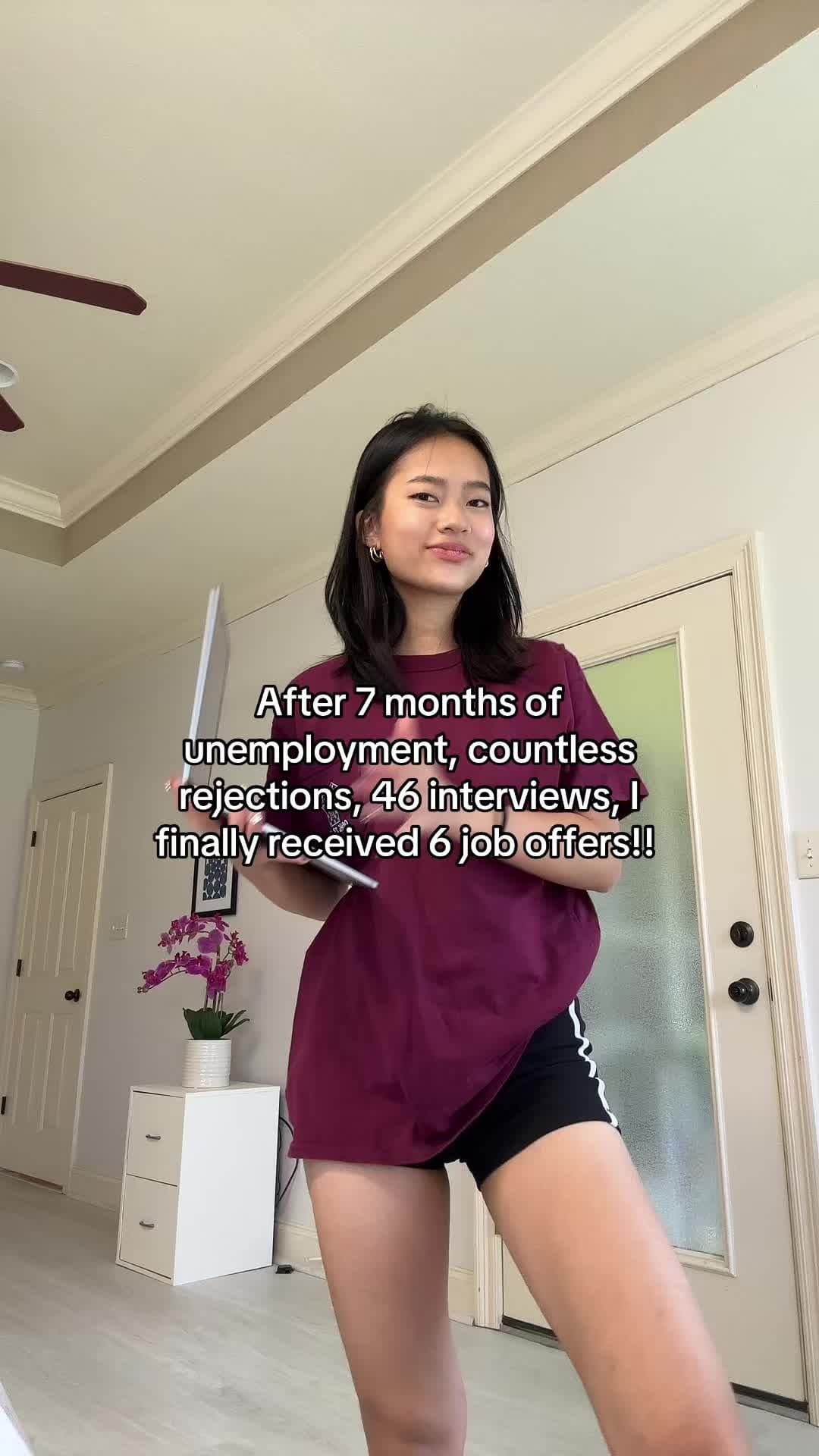 After 7 months of
unemployment, countless
rejections, 46 interviews, I
finally rβ¦